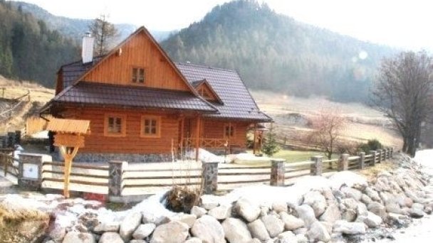 Drevenica za vodou Liptovské Revúce 21