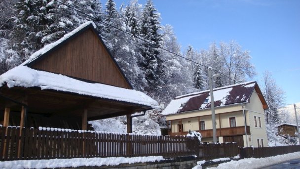 Chalupa SLOVENKA Čierny Balog 42