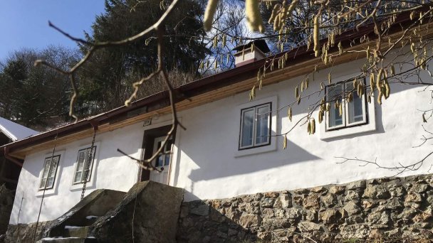 Poštárova cesta - banícky domček Birnbaum Hodruša - Hámre 12 Poštárova cesta - banícky domček Birnbaum Hodruša - Hámre 12