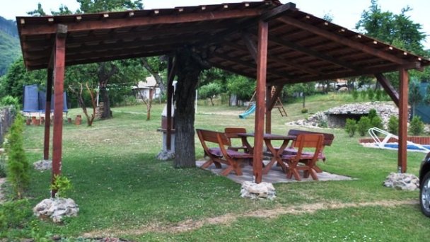 Ubytovanie pod Vtáčnikom Kľak 27