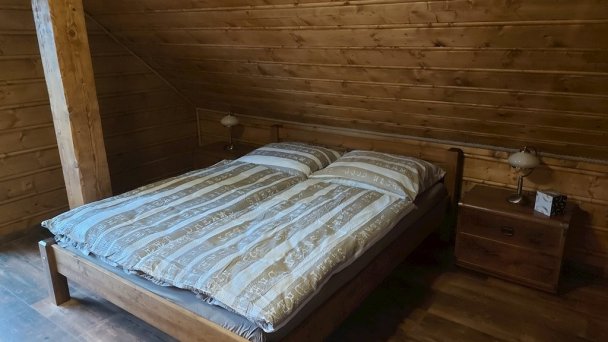 Zrub Ema Mýto pod Ďumbierom 8