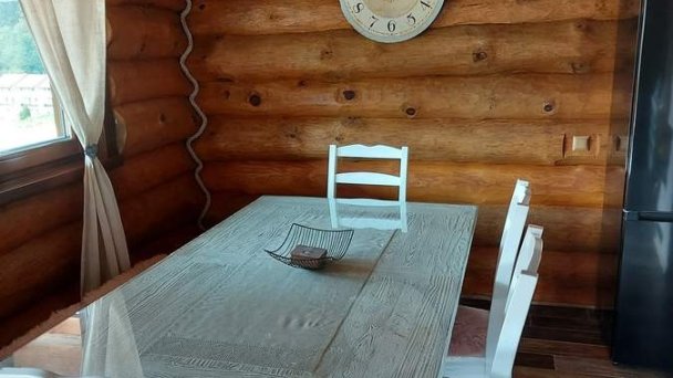 Zrub Ema Mýto pod Ďumbierom 33