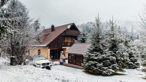 Veľká chata pod Chopkom Horná Lehota 25