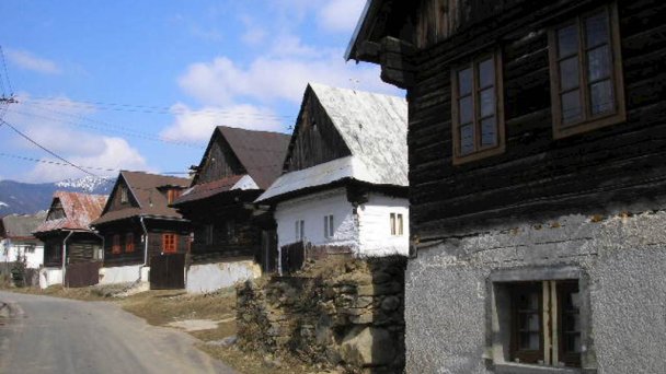 Drevenica Emilka Polomka 83