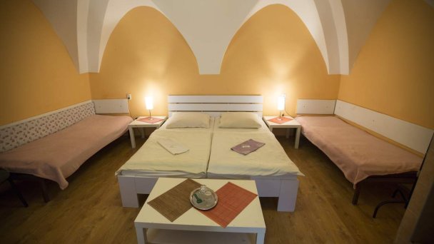 Hotel Jeleň Pezinok 3