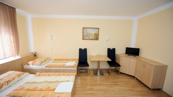 Horský hotel Eva Svätý Jur 9 Horský hotel Eva Svätý Jur 9
