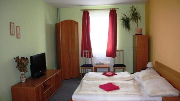 Penzión Zlatá Noha Bratislava 10 Penzión Zlatá Noha Bratislava 10