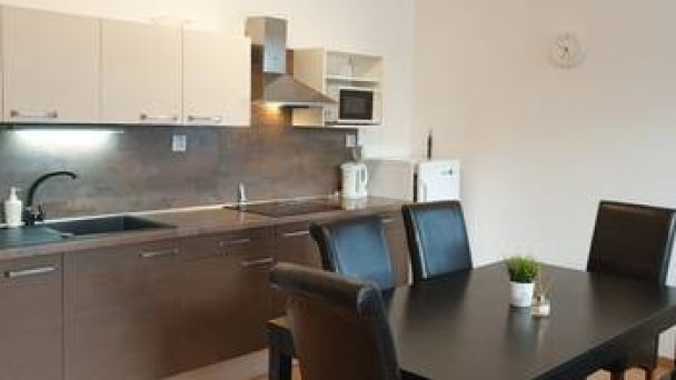 Apartmán *** Bratislava 4