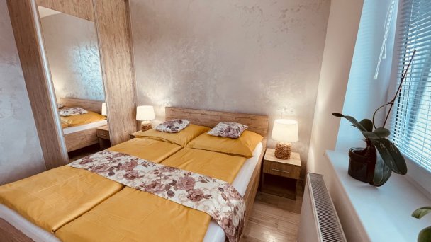 Eugen Apartmán 5