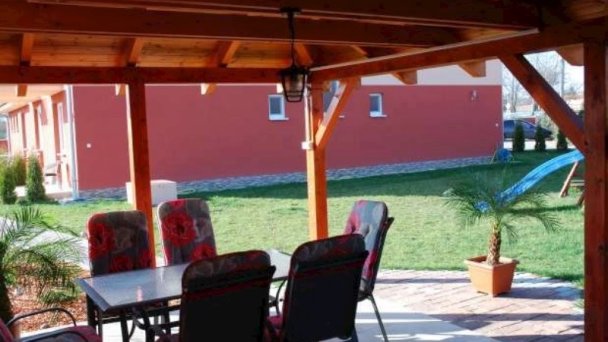Fridrich Apartmán Veľký Meder 15