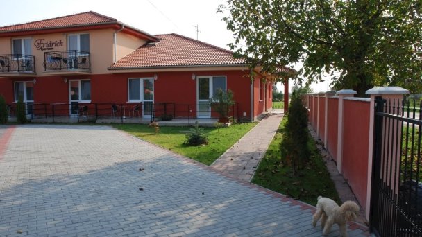 Fridrich Apartmán Veľký Meder 11