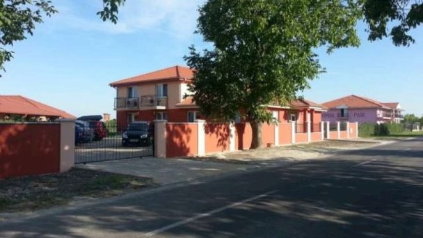 Fridrich Apartmán Veľký Meder 8
