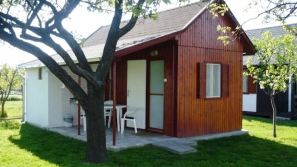 Chatky a apartmány Pod starým orechom Veľký Meder 25