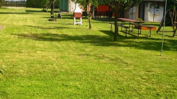 Chatky a apartmány Pod starým orechom Veľký Meder 7