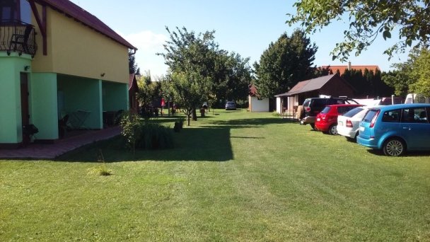 Chatky a apartmány Pod starým orechom Veľký Meder 20