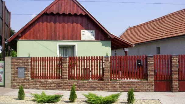 Zelený domček Veľký Meder 24