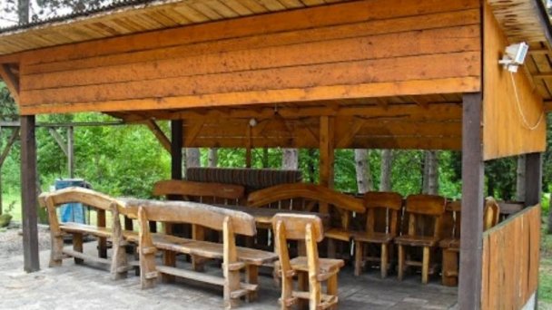 Chaty pod Gýmešom, rekreačné zariadenie Jelenec 5
