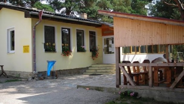 Chaty pod Gýmešom, rekreačné zariadenie Jelenec 29