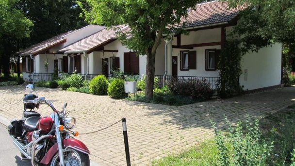 Villa Patio Patince 16