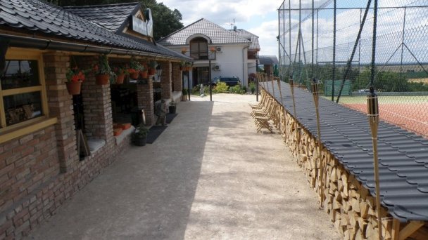 Penzión MeryJán Podhájska 65