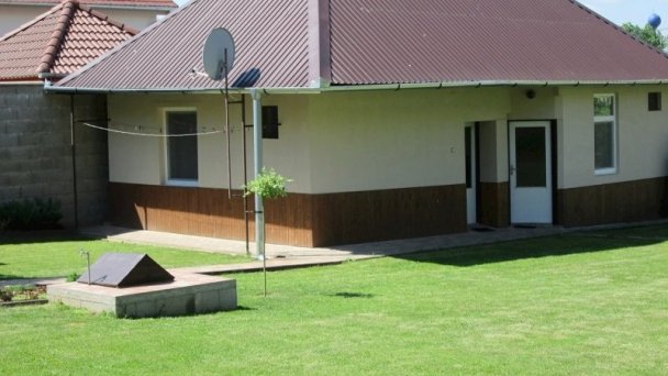 Ubytovanie pod mostom Podhájska 15
