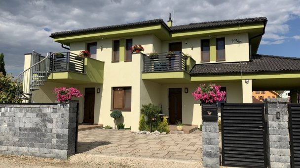 Apartmány Zelený dom Podhájska 11 Apartmány Zelený dom Podhájska 11