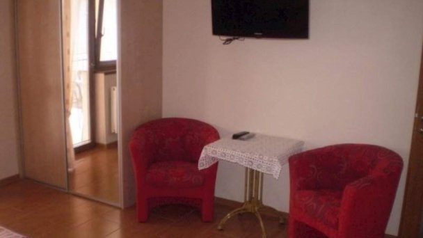 Ubytovanie za potokom Podhájska 14