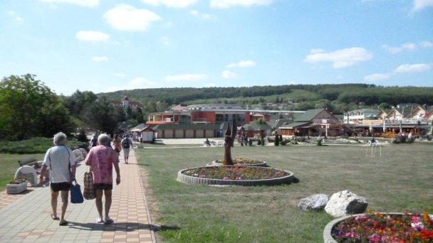 Zrubové chatky Zvonček I. a II. Podhájska 30