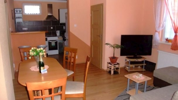 Apartmánový dom Santa Podhájska 5
