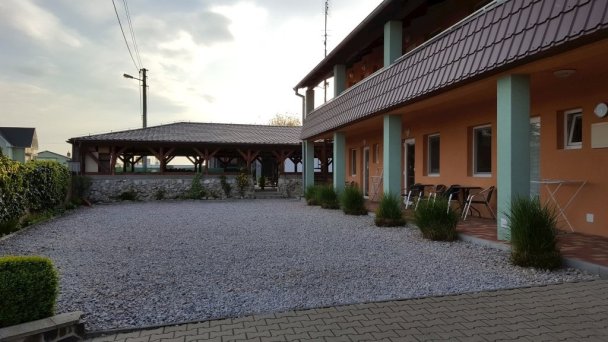 Penzión Adria Podhájska 12