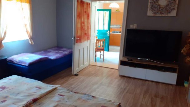 Chalupa Viktória Podhájska 19