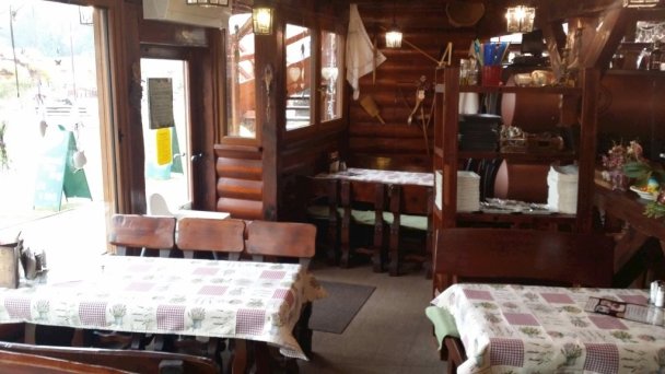 Gazdovský dvor Podhájska 25 Gazdovský dvor Podhájska 25
