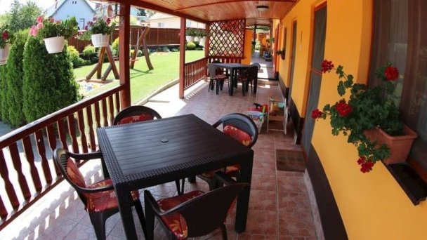 Apartmány Červený Smrek Štúrovo 8