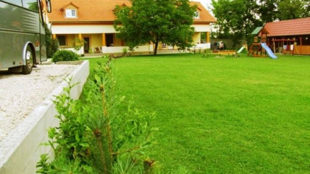 Penzión Liska Radava 23