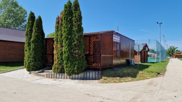Chata Stela West Štúrovo 31 Chata Stela West Štúrovo 31