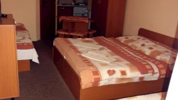 Penzión K-plus Štúrovo 35 Penzión K-plus Štúrovo 35