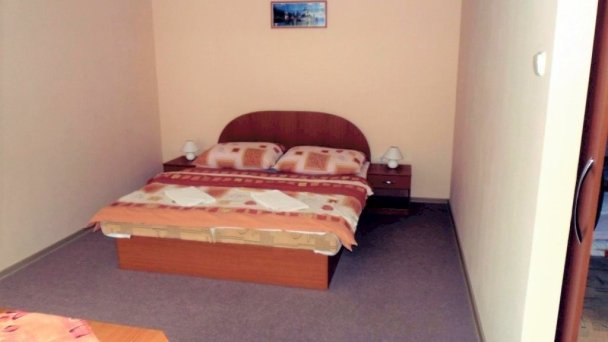 Penzión K-plus Štúrovo 11 Penzión K-plus Štúrovo 11