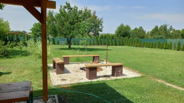 Apartmánový dom Flower Bike Štúrovo 39