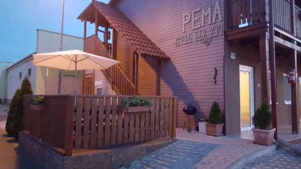 Apartmány PEMA Štúrovo 8