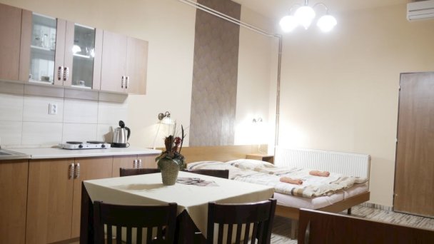 Penzión Šipošov dvor Štúrovo 29