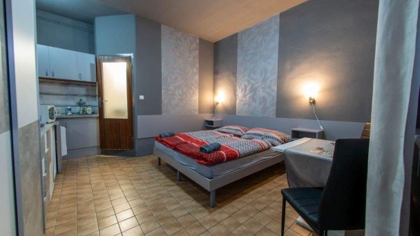 Penzión Šipošov dvor Štúrovo 48