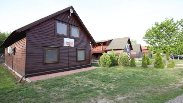 Apartmány a štúdiá AQUA Štúrovo 42