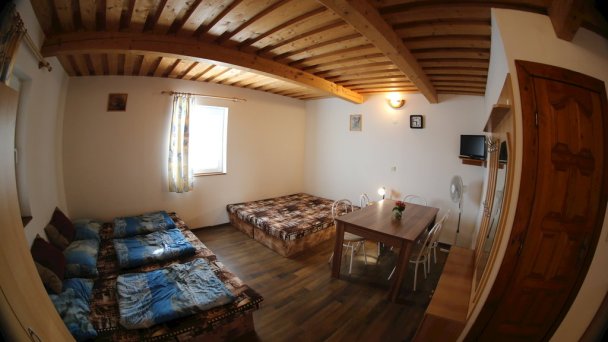 Apartmány a štúdiá AQUA Štúrovo 87