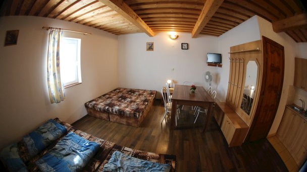 Apartmány a štúdiá AQUA Štúrovo 88