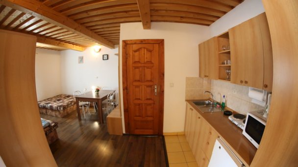 Apartmány a štúdiá AQUA Štúrovo 91