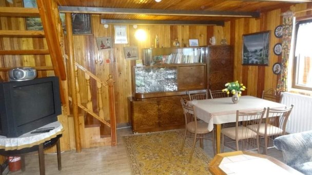 Chata Sekaniny Lehota pod Vtáčnikom 3 Chata Sekaniny Lehota pod Vtáčnikom 3