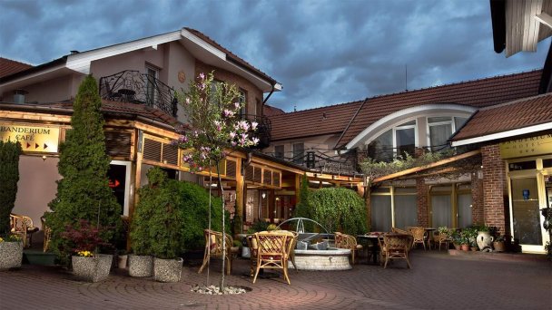 Hotel Banderium Komárno 50