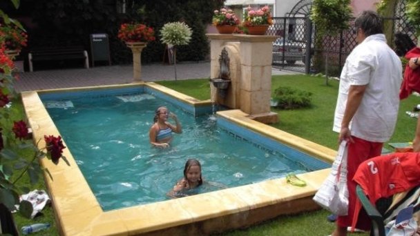 Hotel Bow Garden Komárno 7