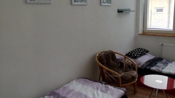 Ubytovňa Queen Nováky 38