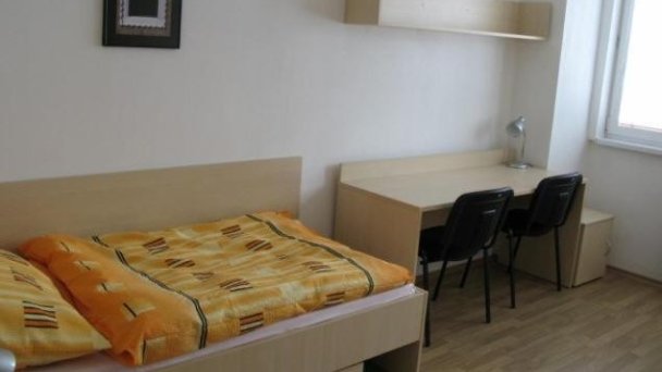 Uninova Hostel Bratislava Rača 3